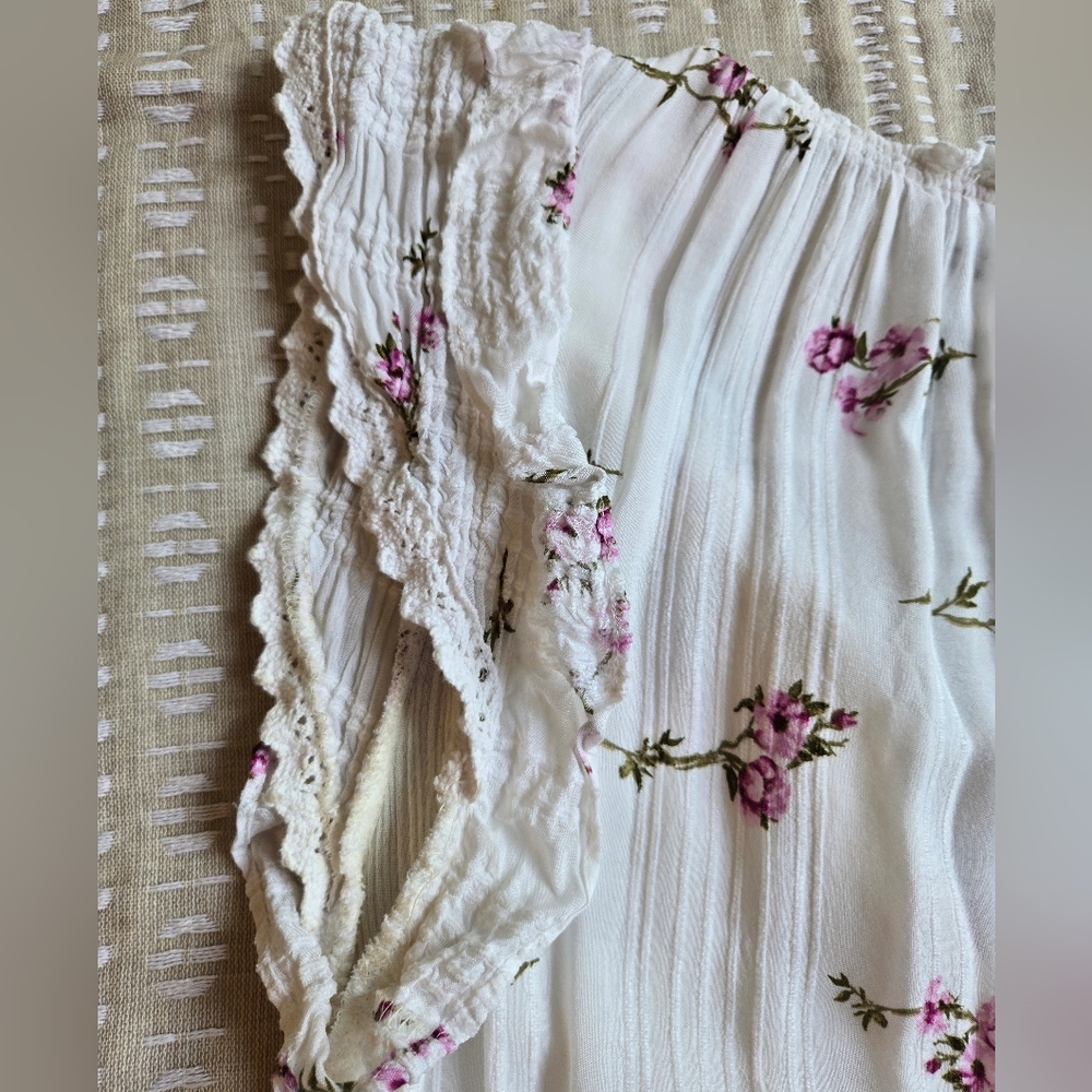 Floral Ruffled Dress - Picture 6 of 6